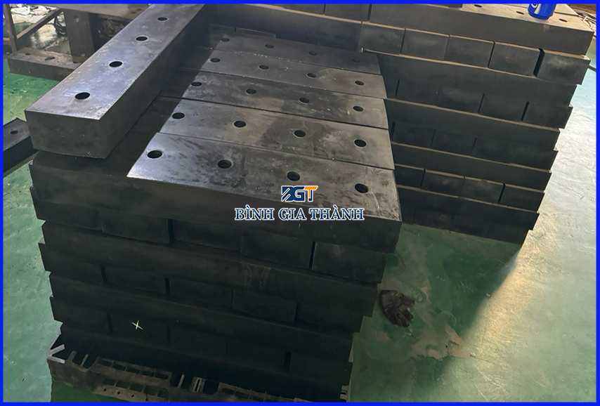 CAO SU GIẢM CHẤN CHẤT LƯỢNG - HÀNG CÓ SẴN GIAO NGAY TPHCM CAO SU GIẢM CHẤN CHẤT LƯỢNG - HÀNG CÓ SẴN GIAO NGAY TPHCM