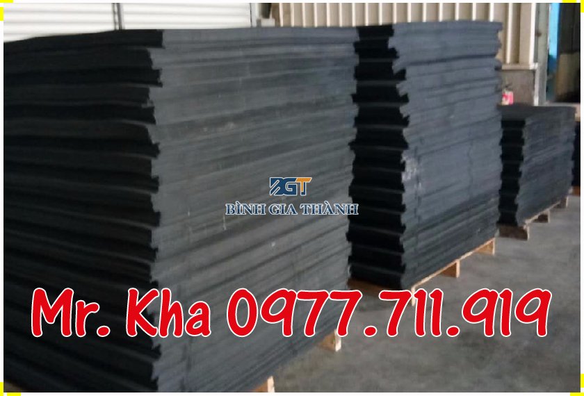 TẤM CAO SU MÀU ĐEN TẤM CAO SU MÀU ĐEN