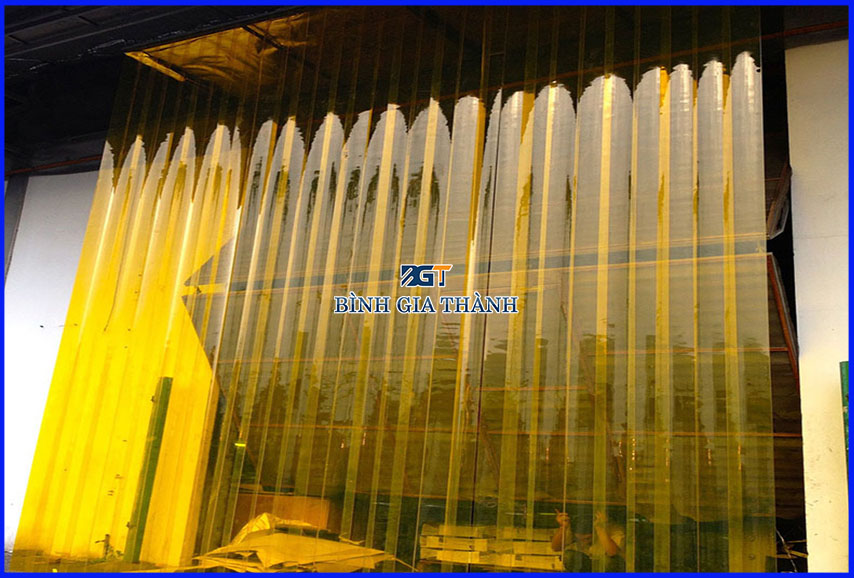 MÀN NHỰA PVC NHẬP KHẨU TPHCM