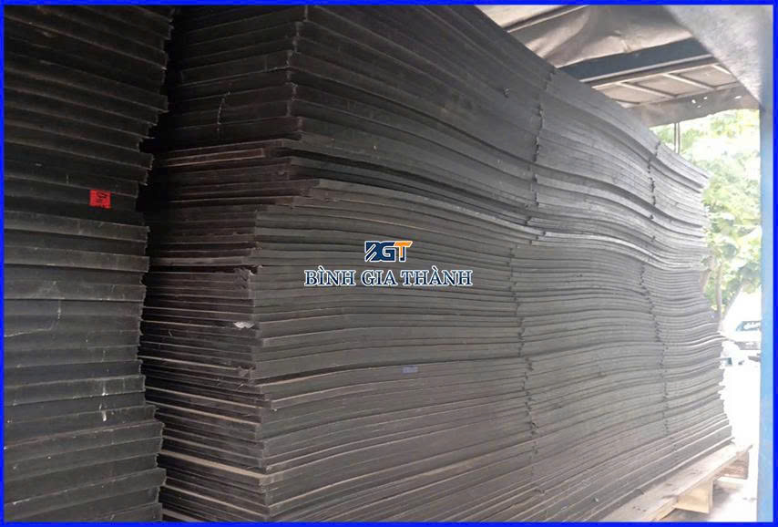 CAO SU TẤM CHỊU DẦU 10mm