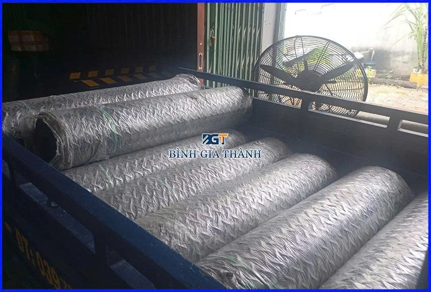 CAO SU CHỐNG TRƯỢT HÌNH QUẢ TRÁM CAO SU CHỐNG TRƯỢT HÌNH QUẢ TRÁM