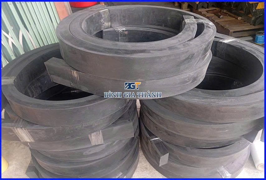 CAO SU CHỊU DẦU NBR