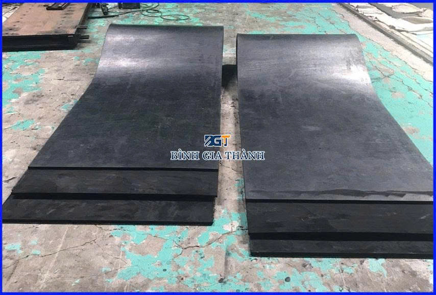 CAO SU CHỊU DẦU NBR