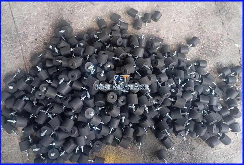 cao-su-giam-chan-chong-rung