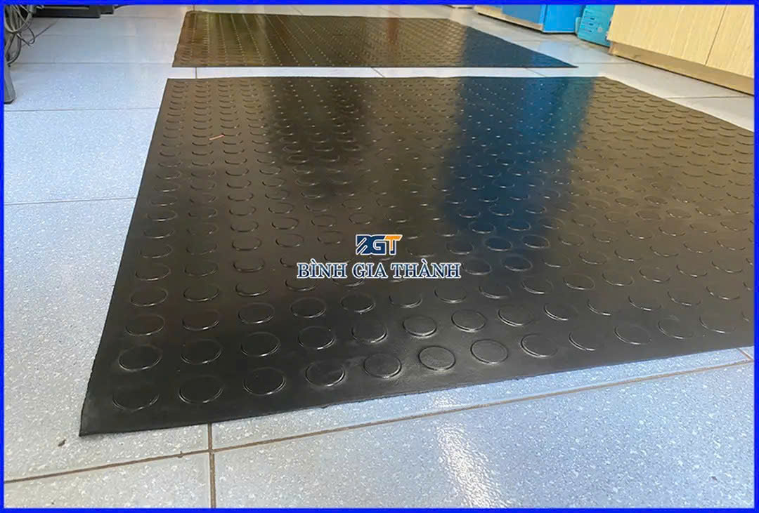 CAO SU CHỐNG TRƯỢT VÂN ĐỒNG TIỀN