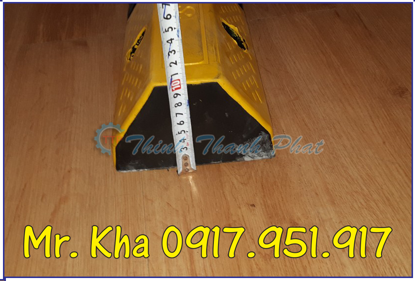 CAO SU CHẶN LÙI CONTAINER Cao su chan lui container 04