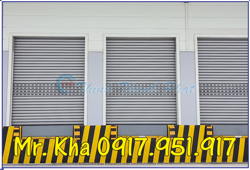 LẮP ĐẶT CAO SU CHỐNG VA ĐẬP CHO HỆ THỐNG CỬA KHO XUẤT HÀNG Cao su chong va dap ttp002