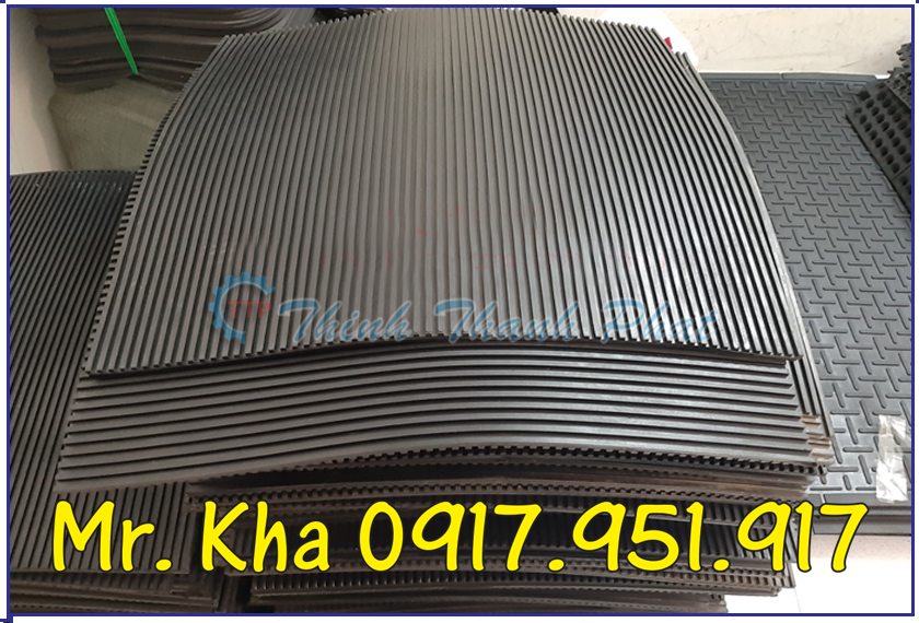 CAO SU XẺ RÃNH CHỐNG RUNG - CAO SU TẤM Cao su tam chong rung 01