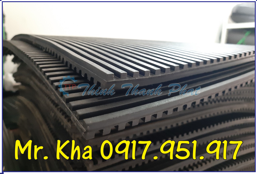 CAO SU XẺ RÃNH CHỐNG RUNG - CAO SU TẤM Cao su tam chong rung 03