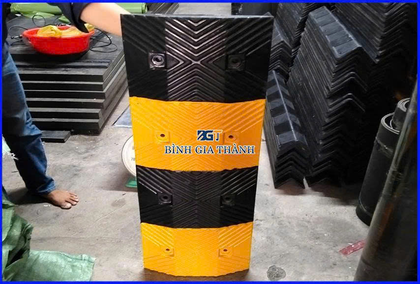 GỜ GIẢM TỐC PHẢN QUANG GỜ GIẢM TỐC PHẢN QUANG