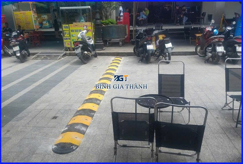 GỜ GIẢM TỐC PHẢN QUANG GỜ GIẢM TỐC PHẢN QUANG