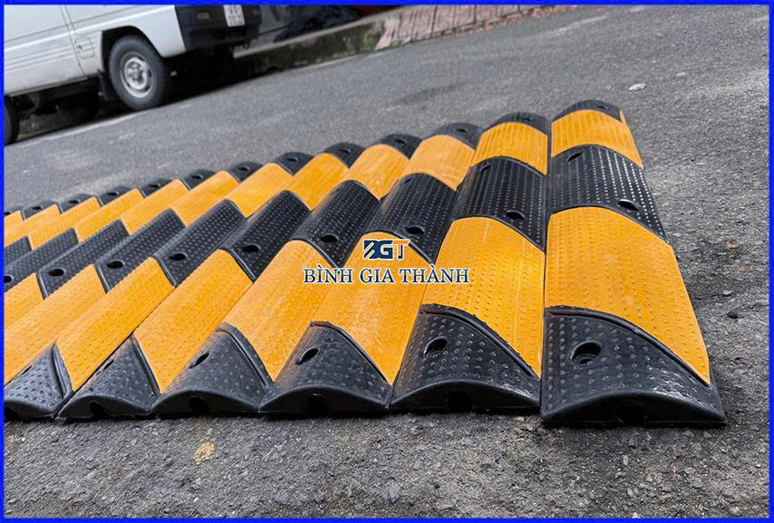 go-giam-toc-xe-may