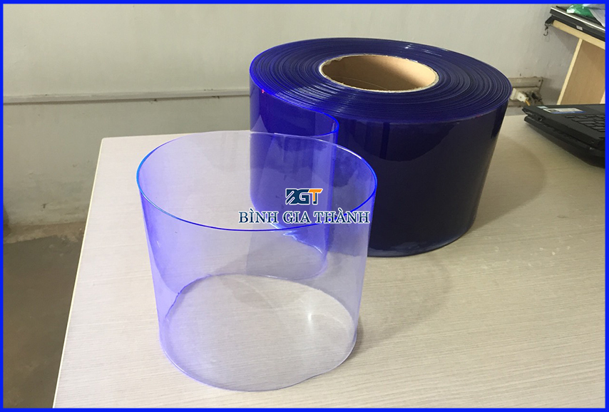 LẮP ĐẶT RÈM NHỰA CHỐNG THOÁT NHIỆT CHO KHO LẠNH - RÈM NHỰA PVC