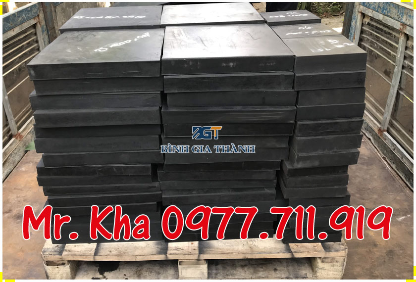 TẤM CAO SU 300x300X50(MM) TẤM CAO SU 300x300X50(MM)