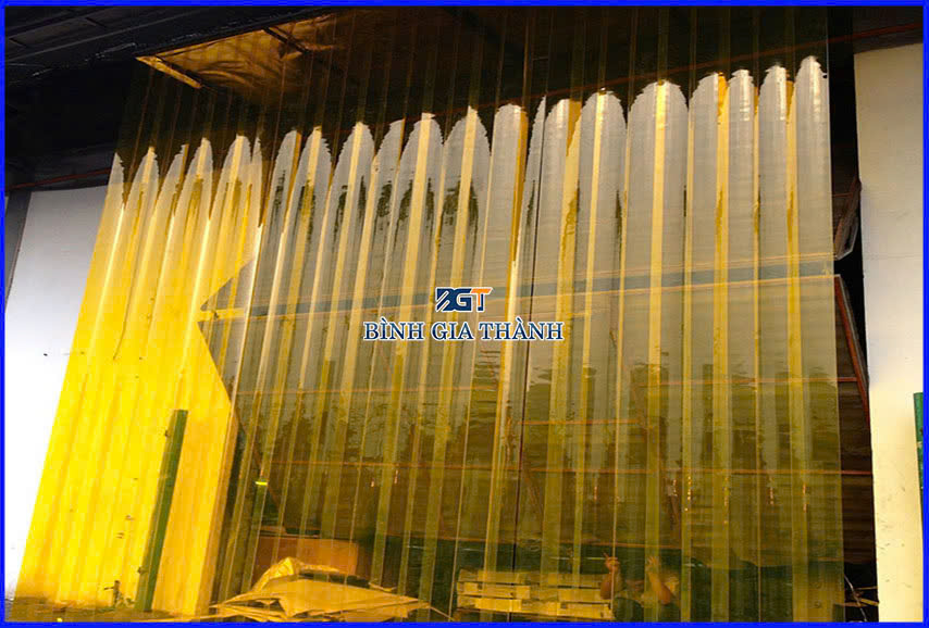 RÈM NHỰA PVC NGĂN LẠNH ĐIỀU HÒA