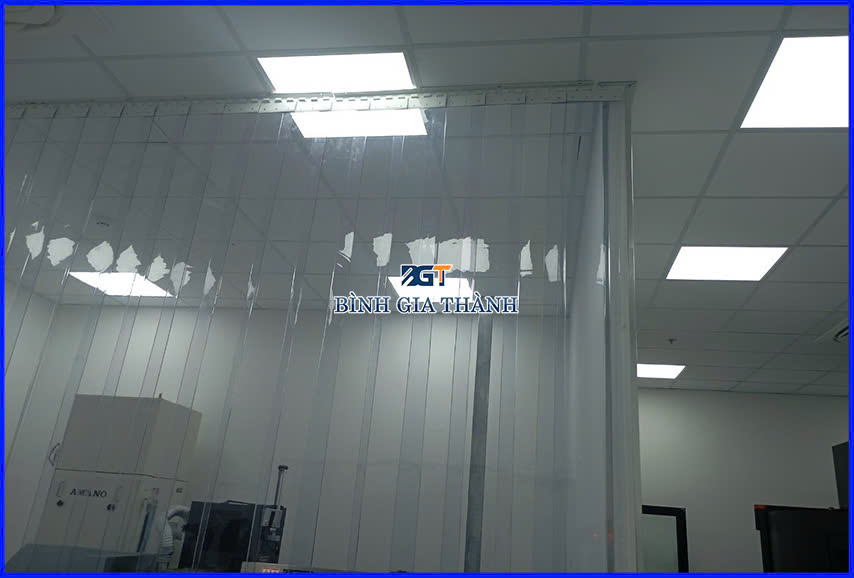 CUNG CẤP RÈM NHỰA PVC NGĂN LẠNH