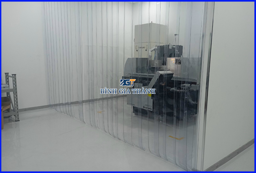MÀN NHỰA PVC NHẬP KHẨU TPHCM