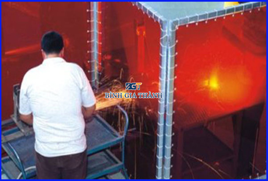 MÀN NHỰA PVC NHẬP KHẨU TPHCM
