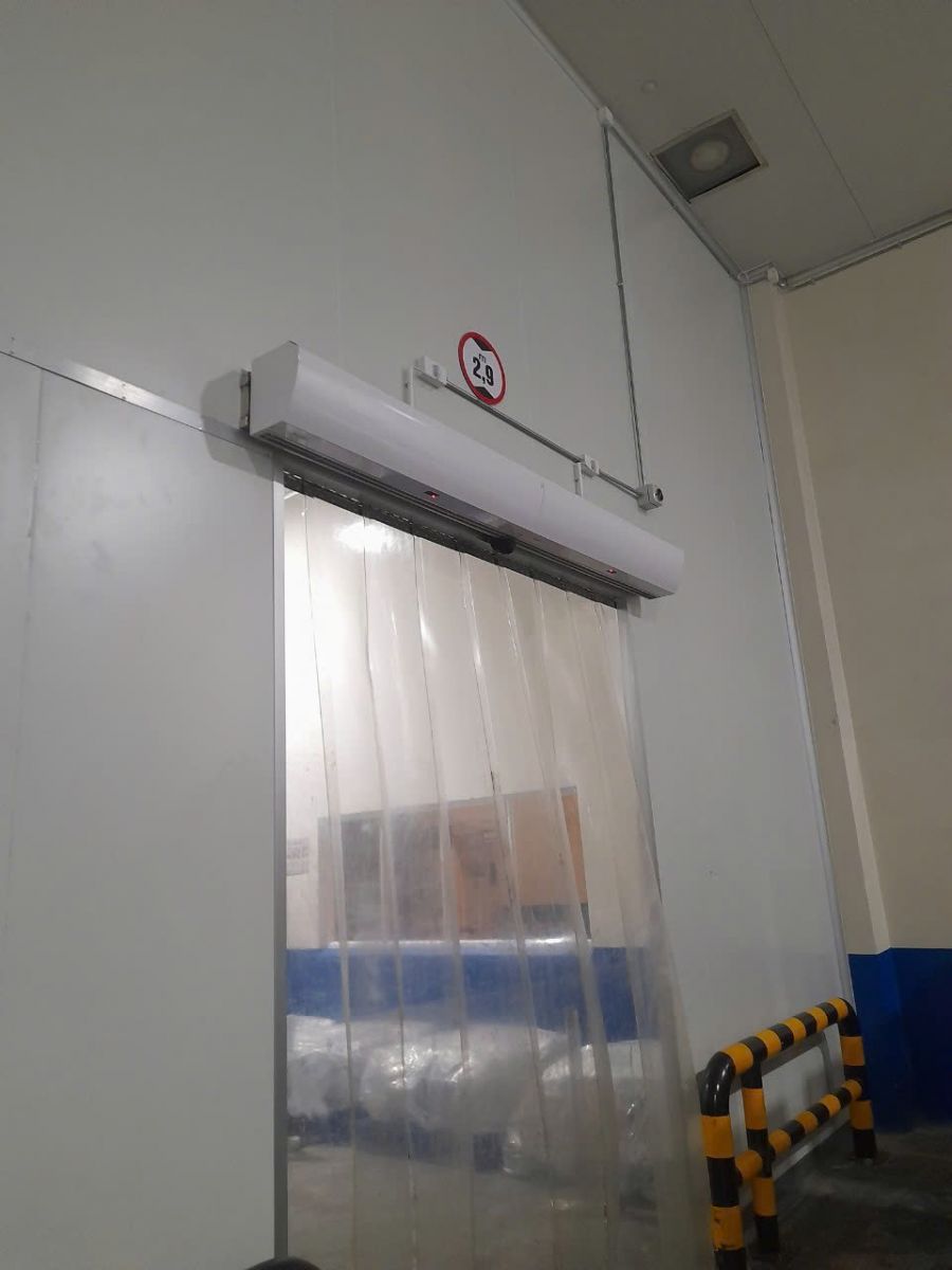 quat-cat-gio-cho-kho-lanh