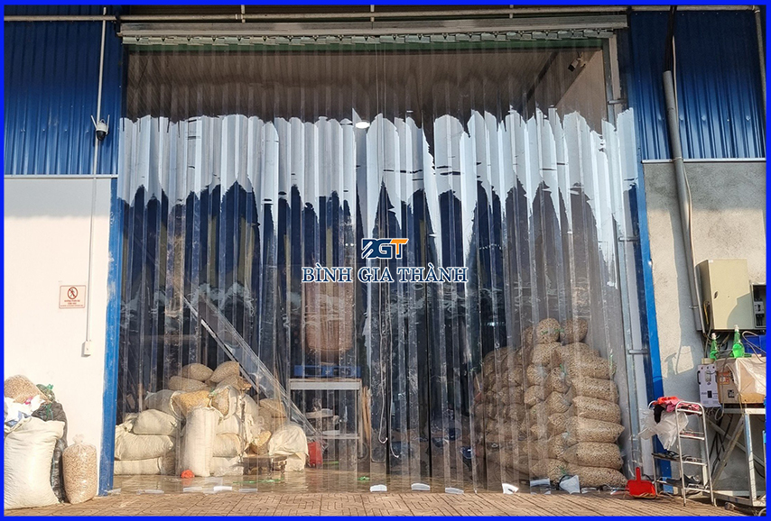 RÈM CỬA CHO NHÀ XƯỞNG - RÈM NHỰA PVC