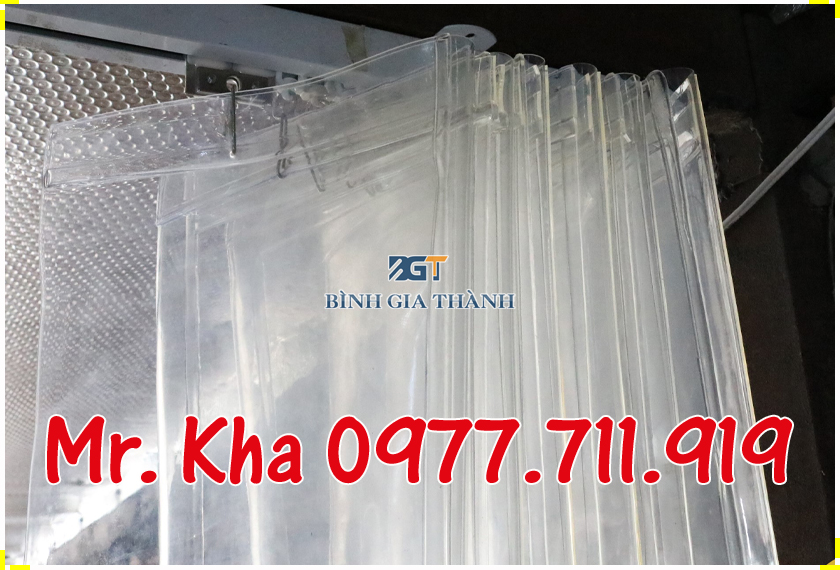 VÁCH NGĂN MÀN NHỰA PVC