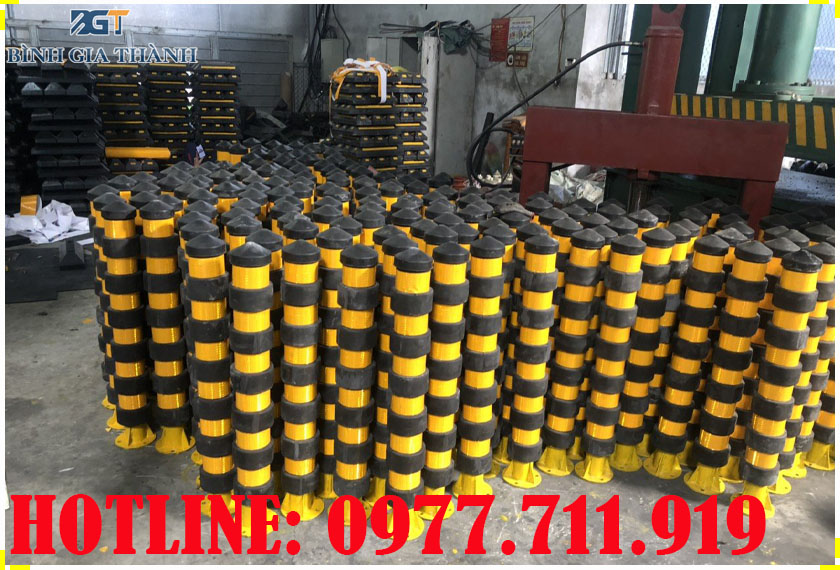 TRỤ CAO SU CHỐNG VA – TRỤ TIÊU CAO SU TRỤ CAO SU CHỐNG VA – TRỤ TIÊU CAO SU