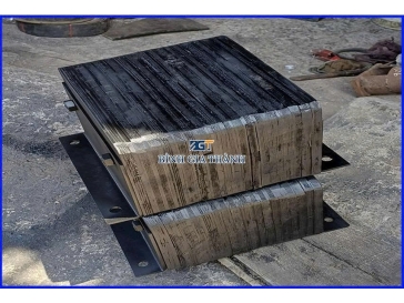 CAO SU GIẢM CHẤN NHIỀU LỚP DẠNG ÉP CƯỜNG LỰC