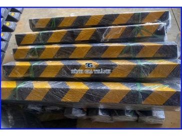 CAO SU NẸP CHỮ V ỐP CỘT