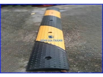 GỜ GIẢM TỐC CAO SU XE MÁY 1000x200x20MM