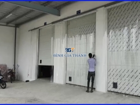 LẮP MÀN NHỰA/ RÈM NHỰA PVC CHO NHÀ XƯỞNG KHO LẠNH