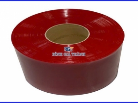 MÀN NHỰA PVC MÀU ĐỎ