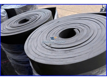 MÚT XỐP EVA DẠNG CUỘN MÀU ĐEN CAO CẤP