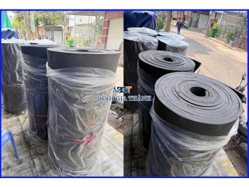 MÚT XỐP EVA DẠNG CUỘN MÀU ĐEN CAO CẤP