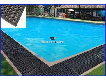 TẤM CAO SU CHỐNG TRƯỢT CHO HỒ BƠI