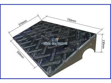 TẤM KÊ BẬC THỀM BẰNG CAO SU ĐÚC 