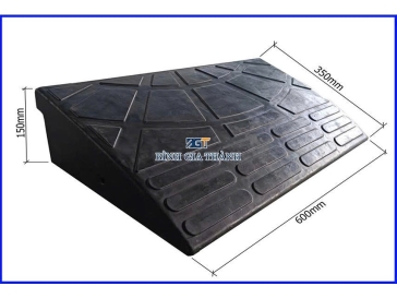 TẤM KÊ BẬC THỀM BẰNG CAO SU ĐÚC 