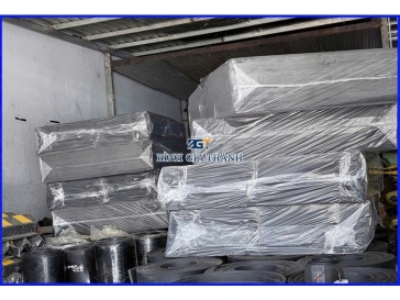 TẤM MÚT XỐP EVA MÀU ĐEN MỀM