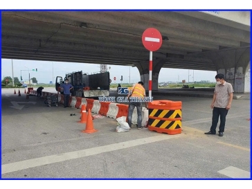 THÙNG GIẢM CHẤN NẠP NƯỚC