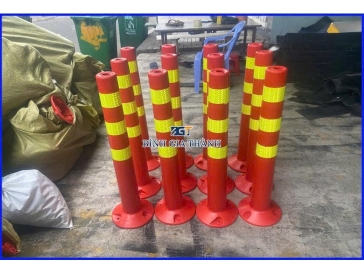 TRỤ CẢNH BÁO AN TOÀN ĐƯỜNG BỘ