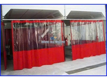 VÁCH NGĂN MÀN NHỰA CHO KHU VỰC RỬA XE Ô TÔ 