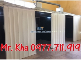 VÁCH NGĂN MÀN NHỰA PVC